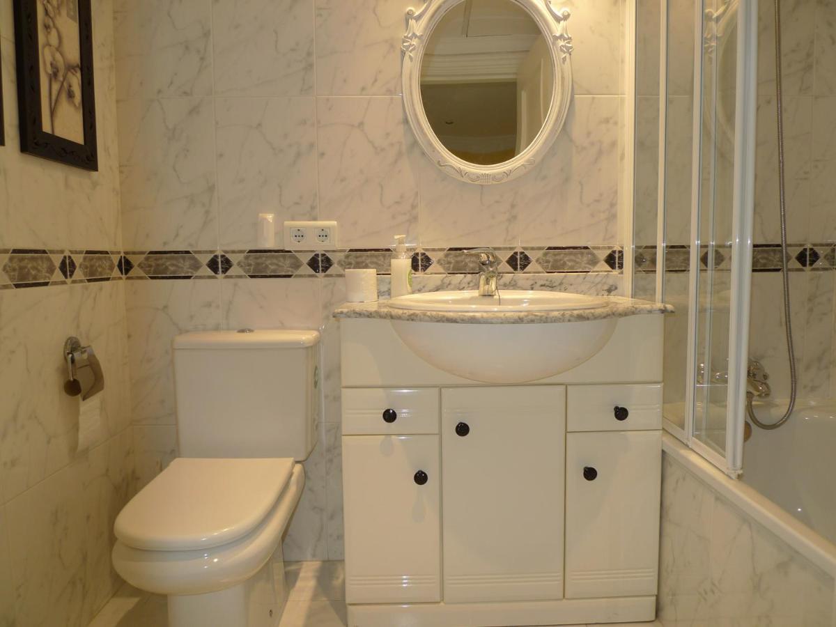 Torrox Costa Beachfront Apartment 외부 사진